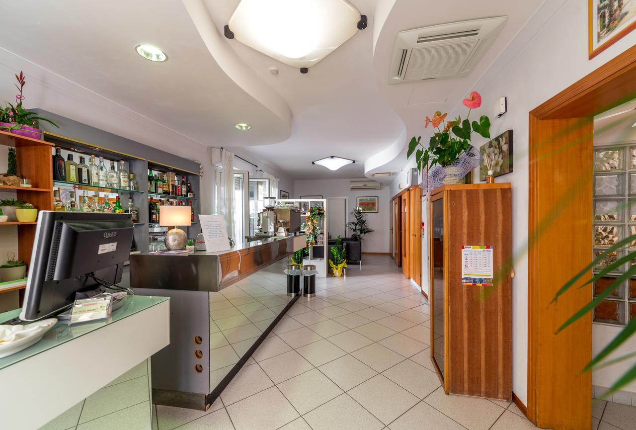 Hotel Malibu Mare Rimini Exteriér fotografie